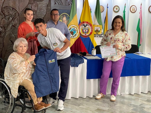 "ADELANTE JÓVENES VEEDORES, SU PARTICIPACIÓN MARCA LA DIFERENCIA": GOBERNADOR
